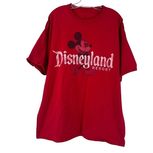 Disneyland Resort T Shirt Mens Size 2XL Red Short Sleeve Mickey Mouse Hanes Top - Picture 1 of 6